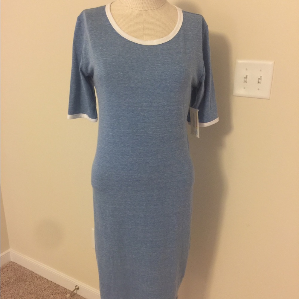NWT Medium heathered Julia with contrasting trim